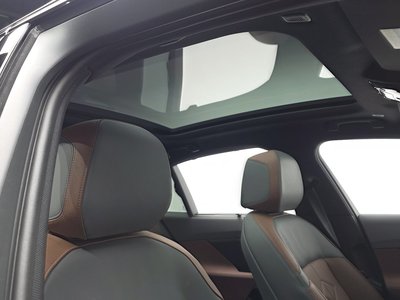 2025 BMW 5 SERIES thumbnail 22