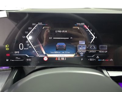 2025 BMW 5 SERIES thumbnail 11