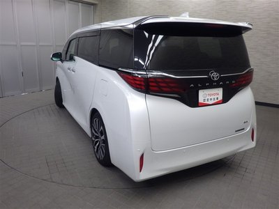 2023 Toyota ALPHARD photo 7