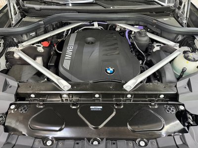 BMW X7 - 7