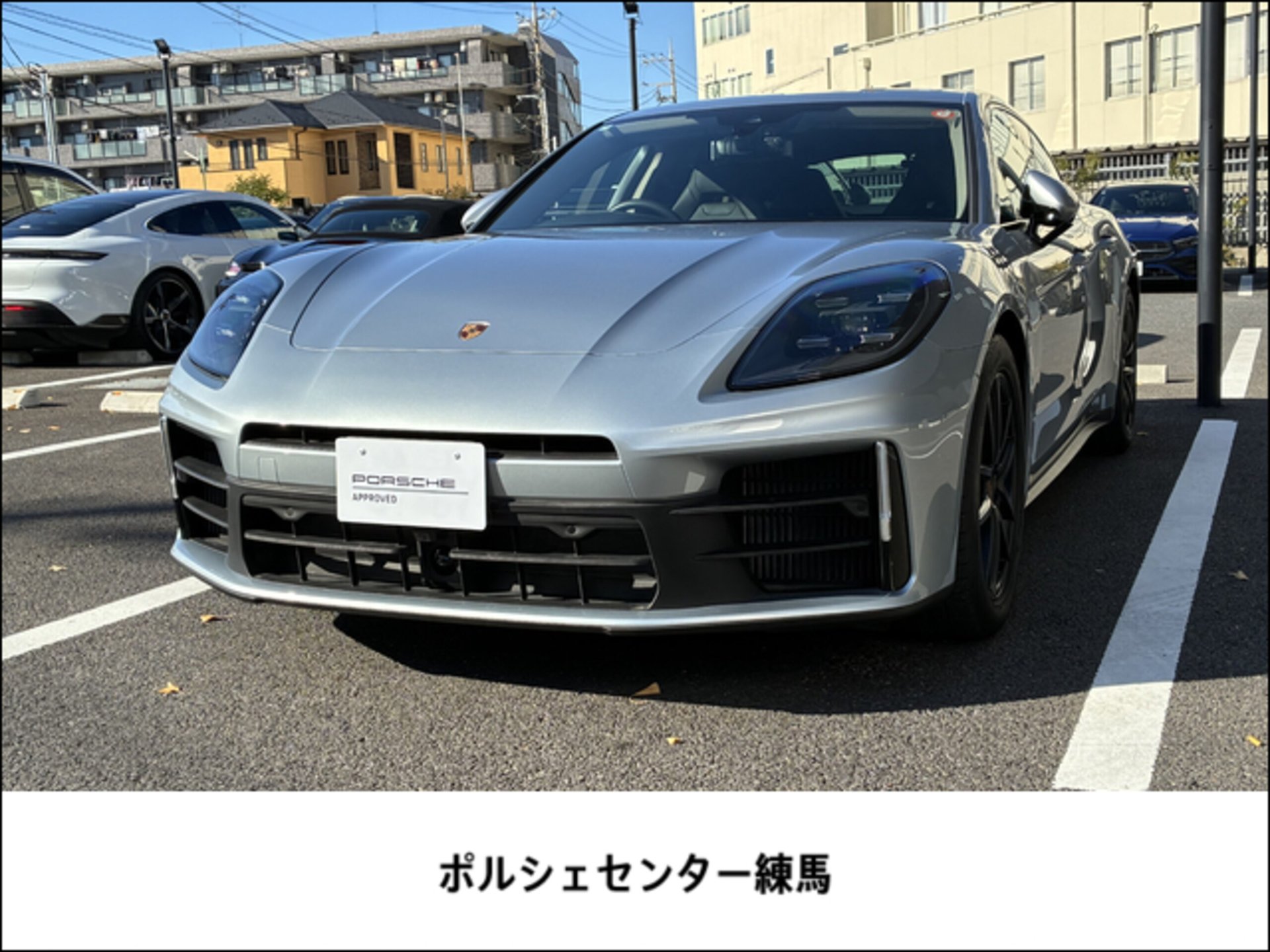 PORSCHE PANAMERA - View 1