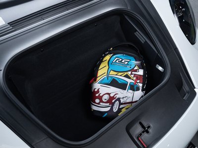2023 Porsche 911 — миниатюра 29