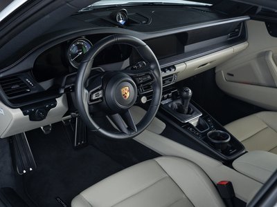 2023 Porsche 911 — миниатюра 25