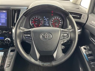 TOYOTA ALPHARD - 8