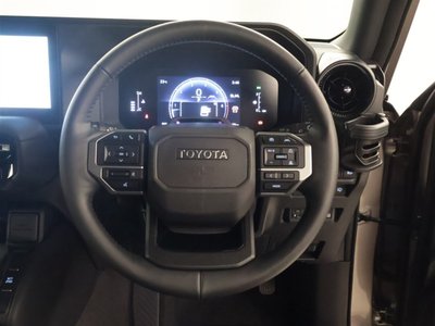 TOYOTA LAND CRUISER 250 - 6