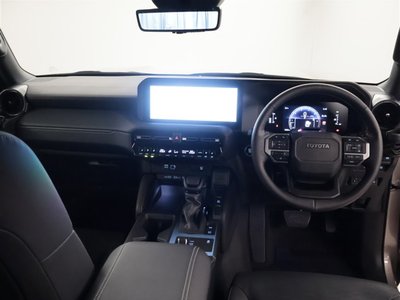 TOYOTA LAND CRUISER 250 - 5