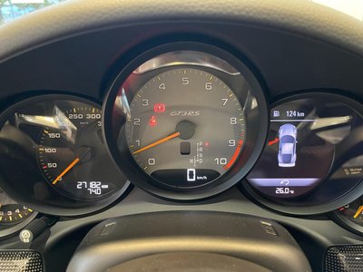 صورة 32 لـ 2016 Porsche 911
