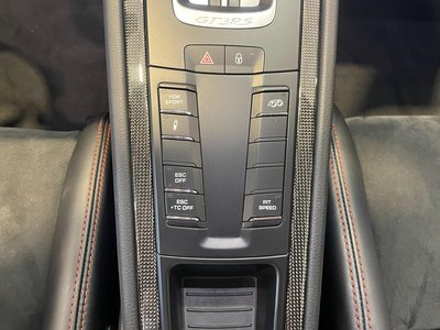 صورة 34 لـ 2016 Porsche 911