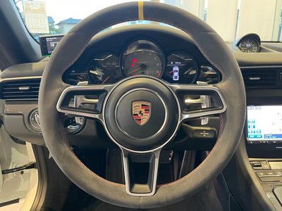 صورة 28 لـ 2016 Porsche 911