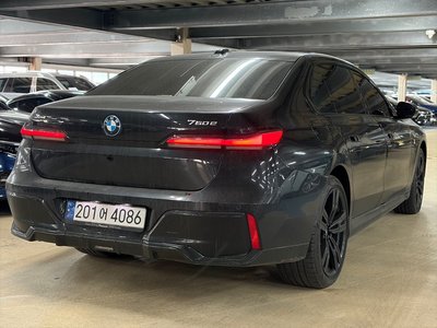 BMW 7 SERIES - 7