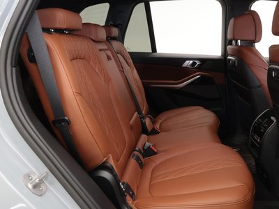 2024 BMW X5 — миниатюра 14