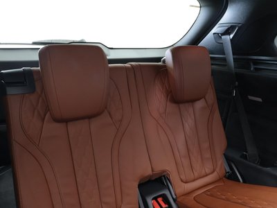 2024 BMW X5 — миниатюра 16