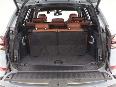 2024 BMW X5 — миниатюра 19