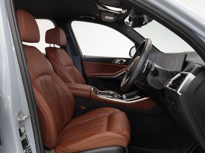 2024 BMW X5 — миниатюра 12