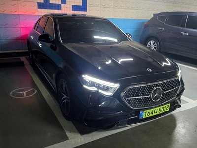 MERCEDES-BENZ E-CLASS - 5