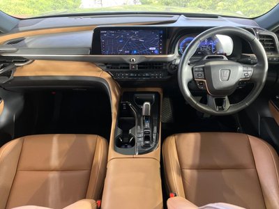 TOYOTA CROWN SPORT - 2