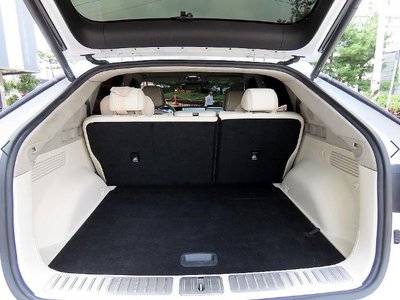 2022 Genesis GV60 — миниатюра 16