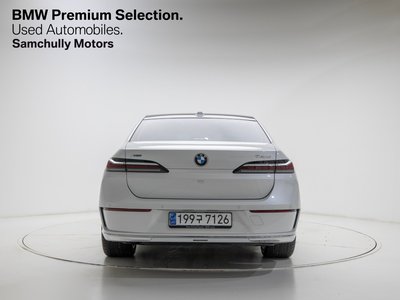 BMW 7 SERIES - 2