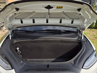 2023 Tesla MODEL X — миниатюра 16