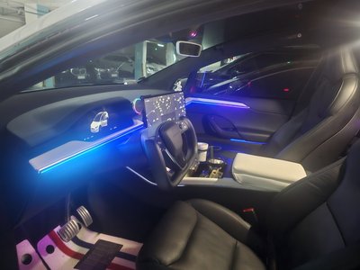2023 Tesla MODEL X — миниатюра 19