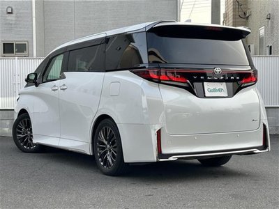 TOYOTA VELLFIRE - 9