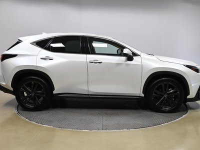 صورة 5 لـ 2023 Lexus NX