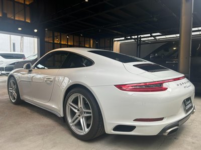PORSCHE 911 - 4