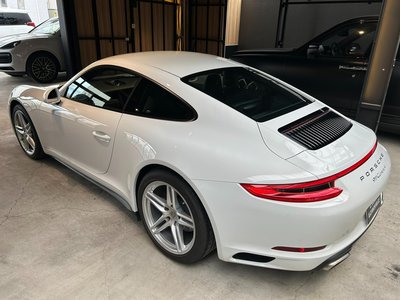 PORSCHE 911 - 10