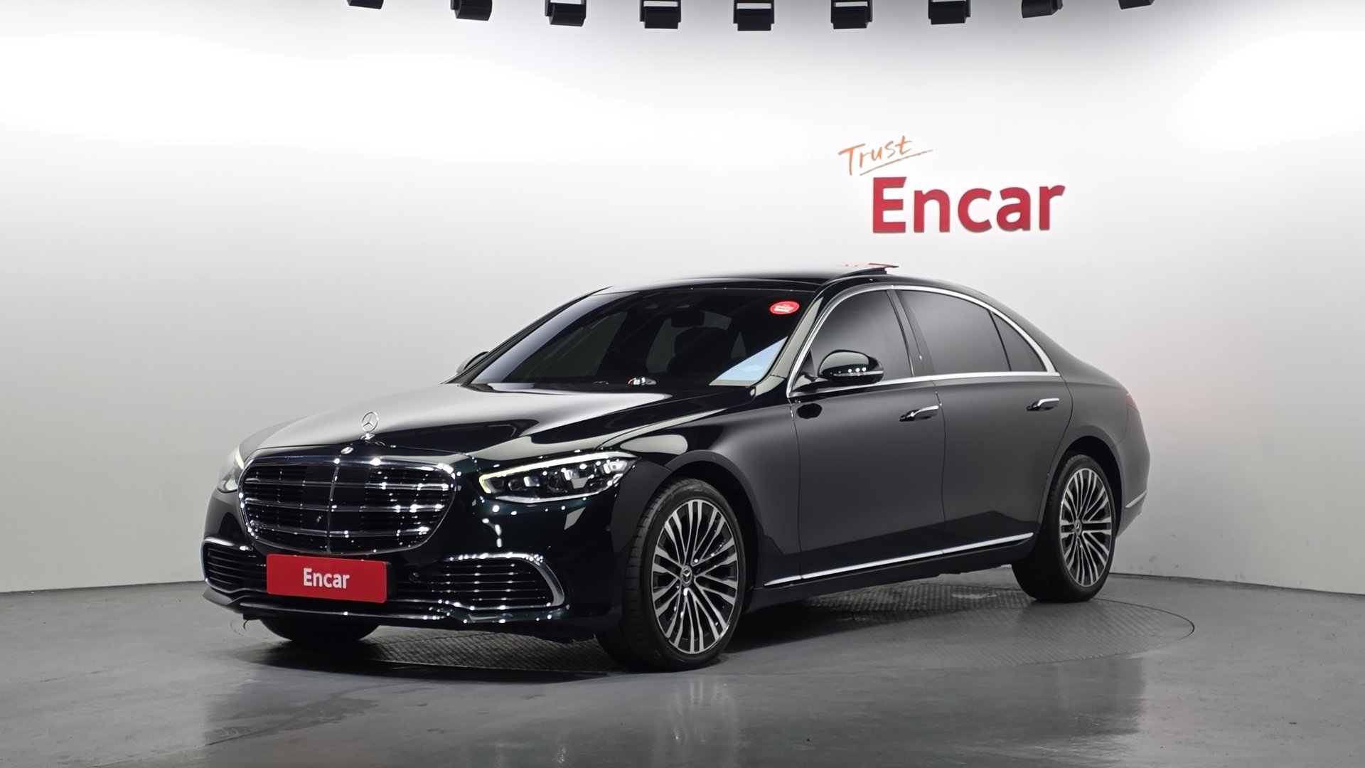 MERCEDES-BENZ S-CLASS - View 1