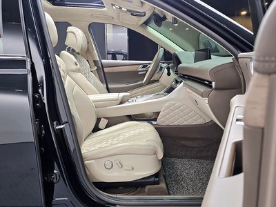 GENESIS GV80 - 10