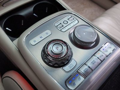 صورة 9 لـ 2023 Genesis G90 (RS4)