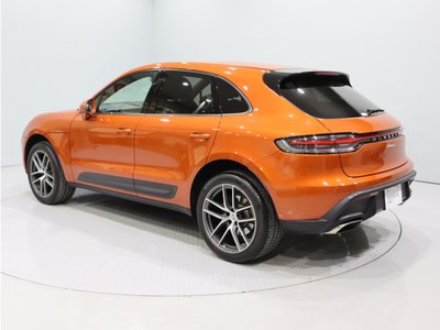 PORSCHE MACAN - 3