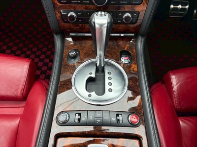 2004 Bentley CONTINENTAL — миниатюра 16