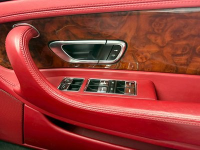 2004 Bentley CONTINENTAL — миниатюра 18