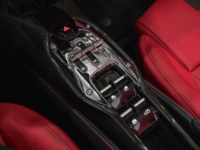 2024 Ferrari SF90 SPIDER — миниатюра 19