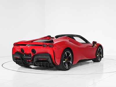 2024 Ferrari SF90 SPIDER — фото 10