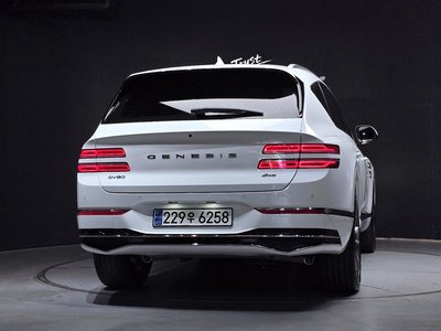 GENESIS GV80 - 4