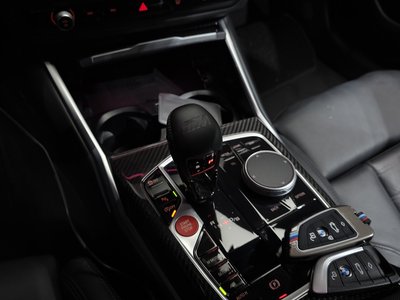 2025 BMW M2 — миниатюра 12