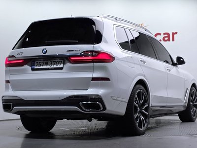 2022 BMW X7 — фото 3