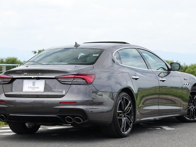 صورة 8 لـ 2021 Maserati QUATTROPORTE
