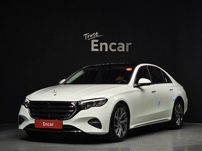 MERCEDES-BENZ E-CLASS - 1