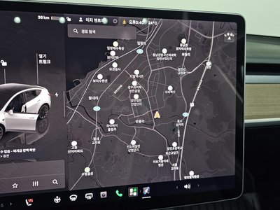 2022 Tesla MODEL Y thumbnail 20