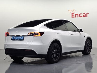2022 Tesla MODEL Y photo 3