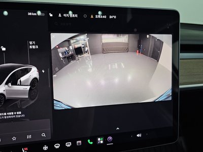 2022 Tesla MODEL Y thumbnail 21