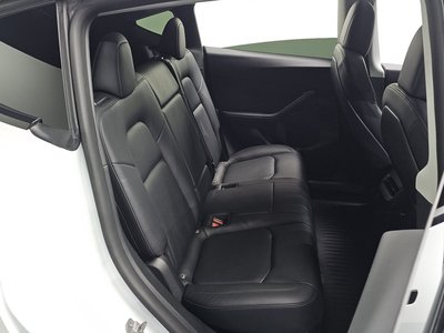 2022 Tesla MODEL Y thumbnail 17