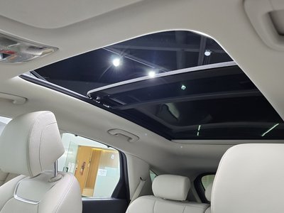صورة مصغرة 18 لـ 2022 Genesis GV70