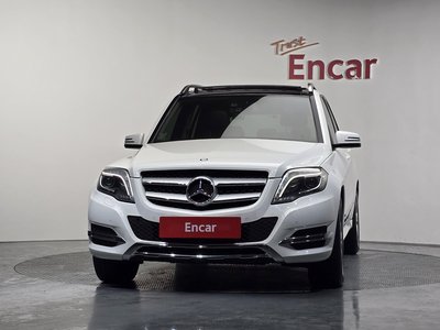 MERCEDES-BENZ GLK - 2