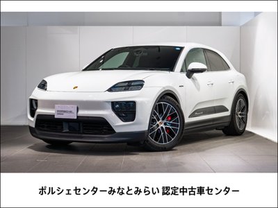 PORSCHE MACAN - 1