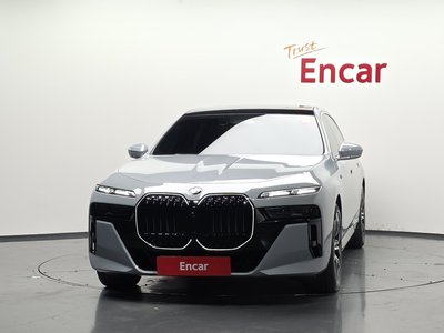 BMW 7 SERIES - 2