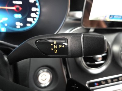 MERCEDES-BENZ GLC - 9